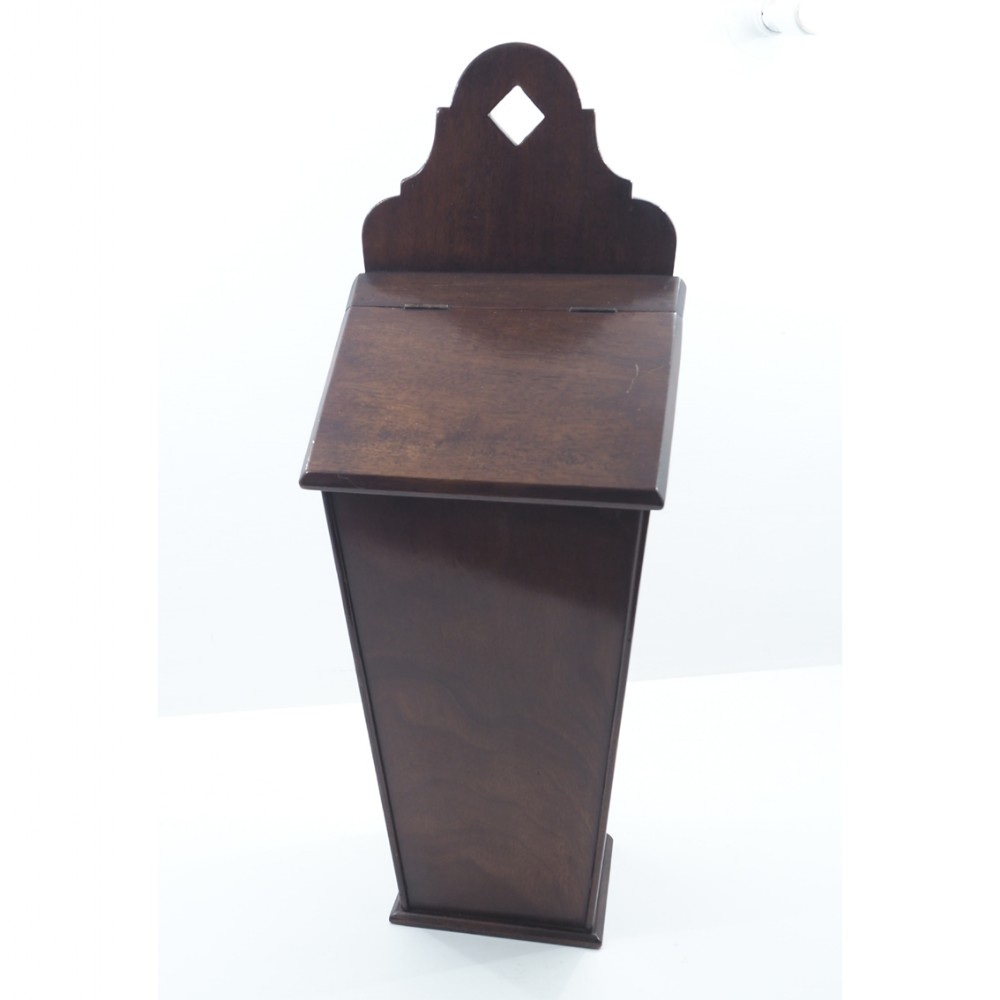 19th CENTURY MAHOGANY HANGING CANDLE BOX