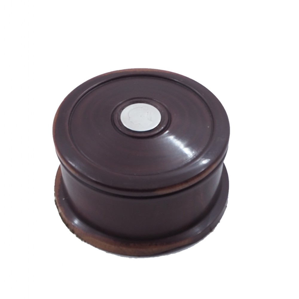 19th CENTURY TURNED LIGNUM TREEN BOX