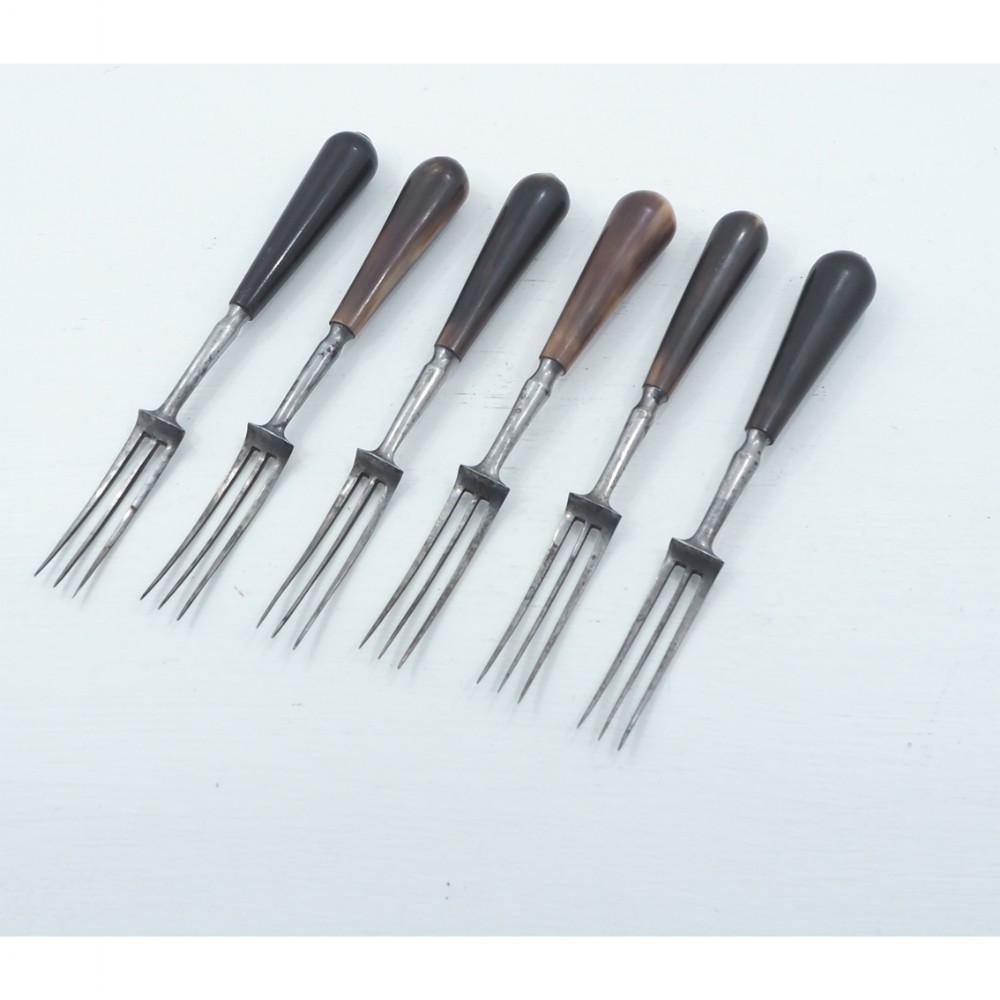 RARE SET OF SIX GEORGIAN SCOTTISH FORKS