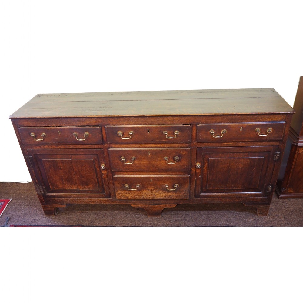 EARLY GEORGIAN OAK ENCLOSED DRESSER BASE