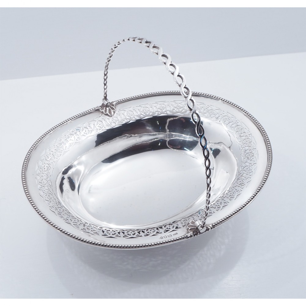 SUPER LARGE SIZE SILVER PIERCED FRUIT BASKET