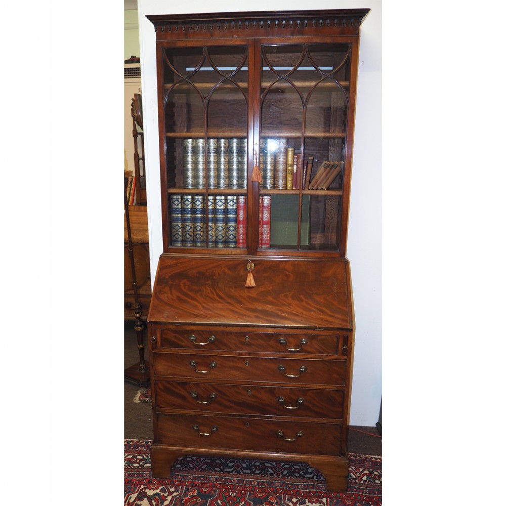 SMALL GEORGE III MAHOGANY BUREAU BOOKCASE