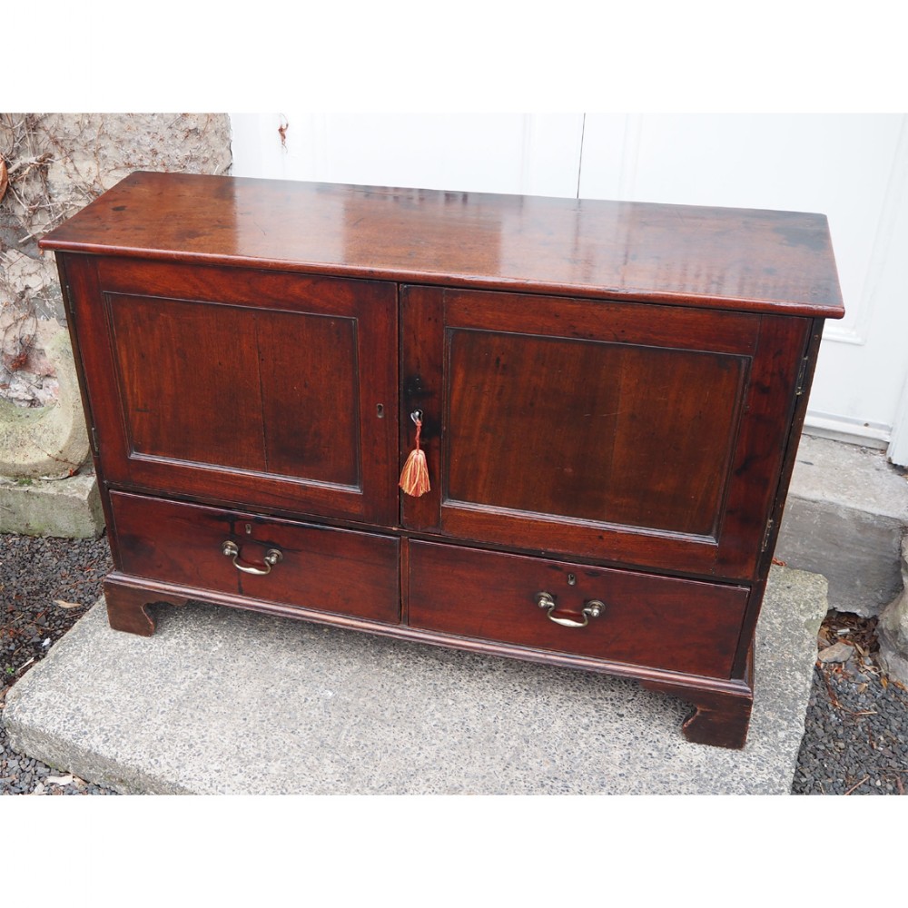 18th CENTURY CUBAN MAHOGANY NARROW CABINET