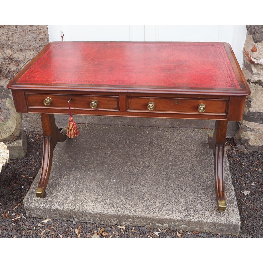 19th CENTURY MAHOGANY WRITING TABLE