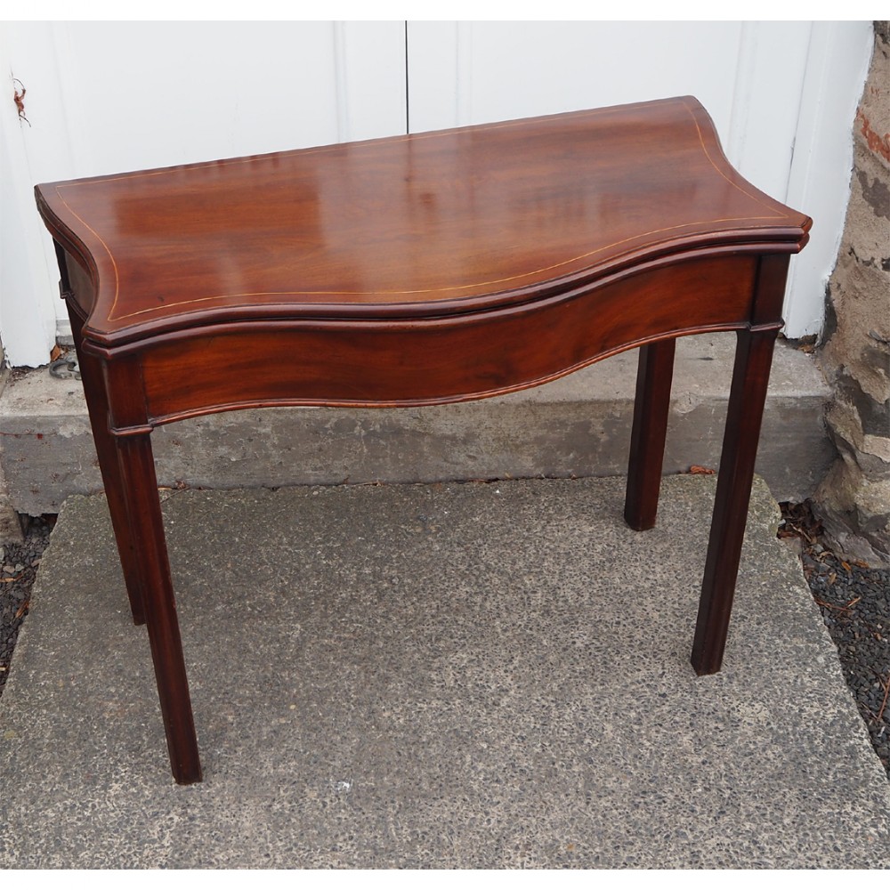 18th CENTURY SERPENTINE CARD TABLE