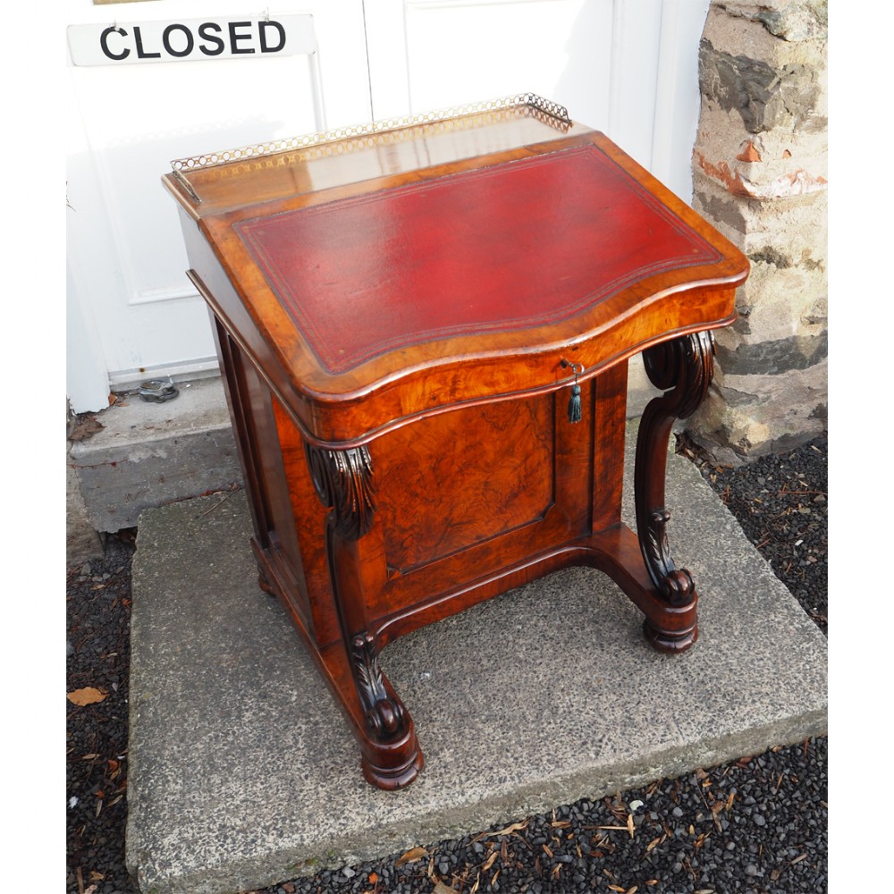 EARLY VICTORIAN BURR WALNUT DAVENPORT