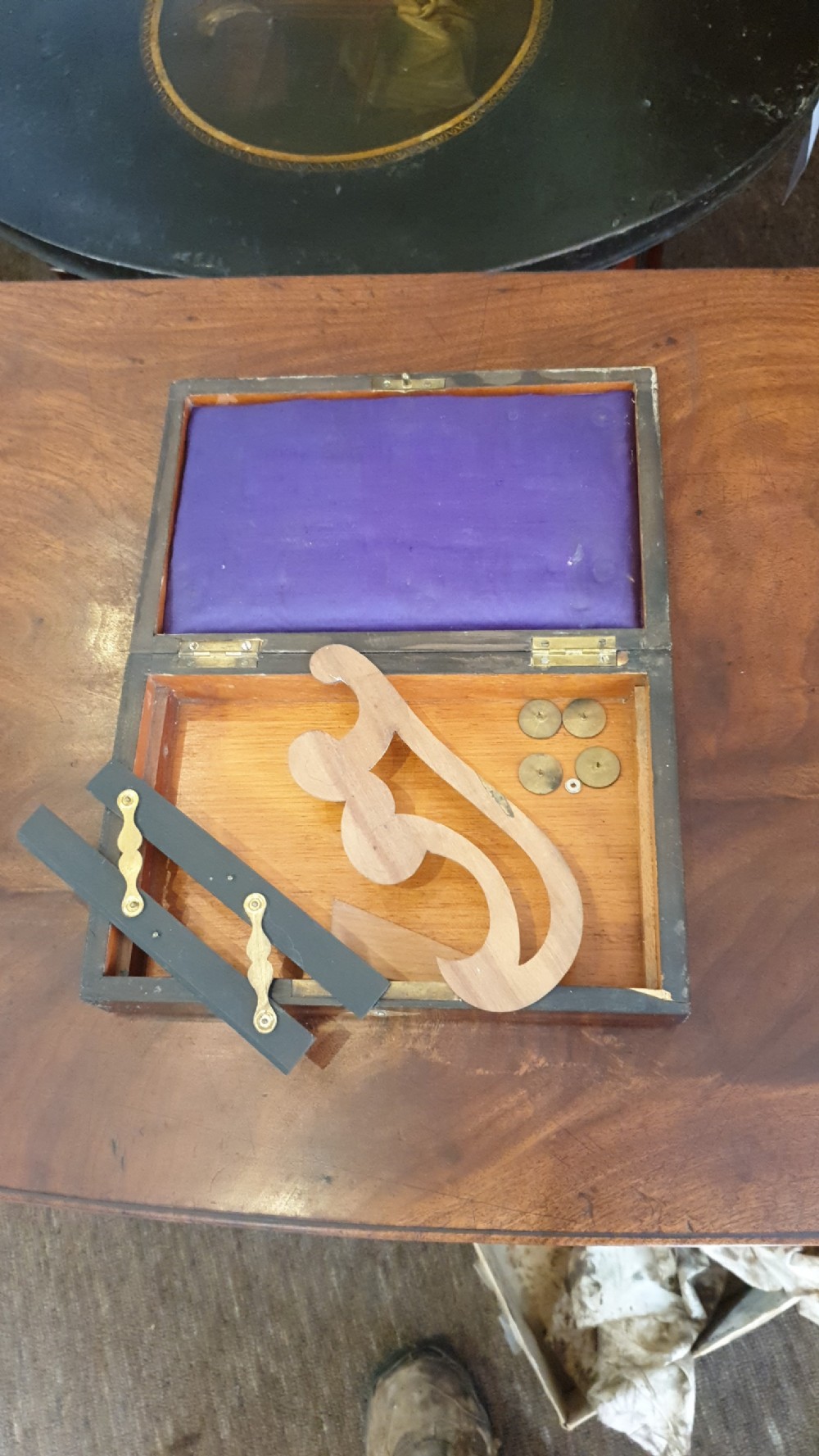 GOOD VICTORIAN BOXED SET OF DRAWING INSTRUMENTS View III