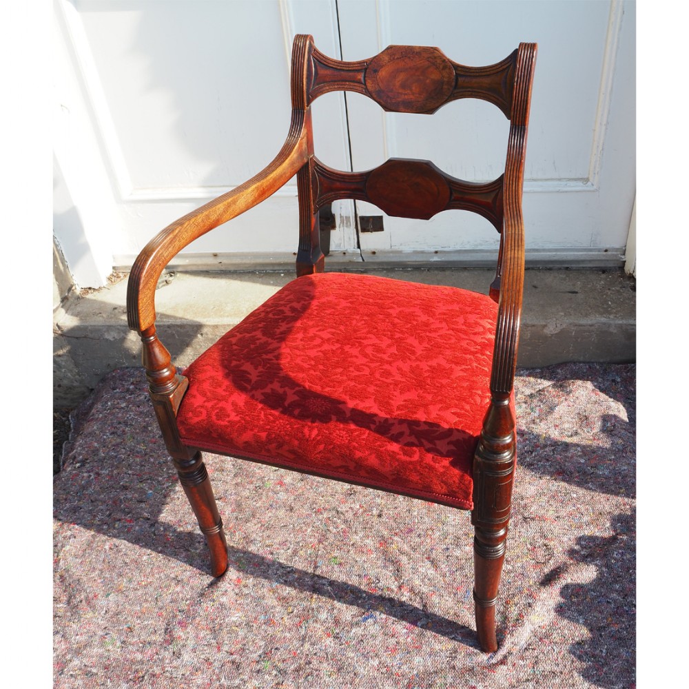 GEORGIAN SCOTTISH MAHOGANY DESK OR ARM CHAIR