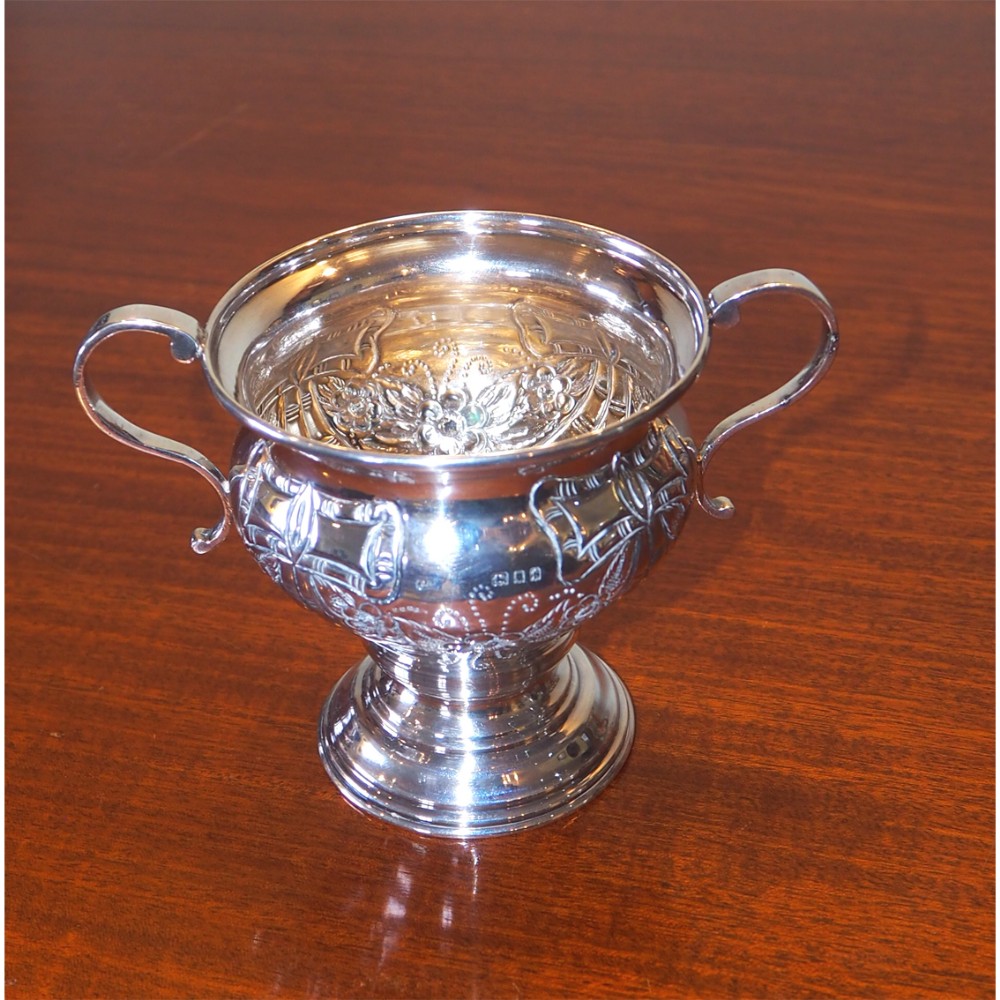 VERY PRETTY SILVER TWIN HANDLED BOWL