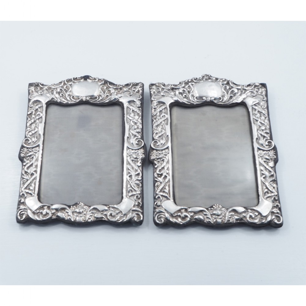 GOOD PAIR OF EDWARDIAN SILVER PHOTO FRAMES