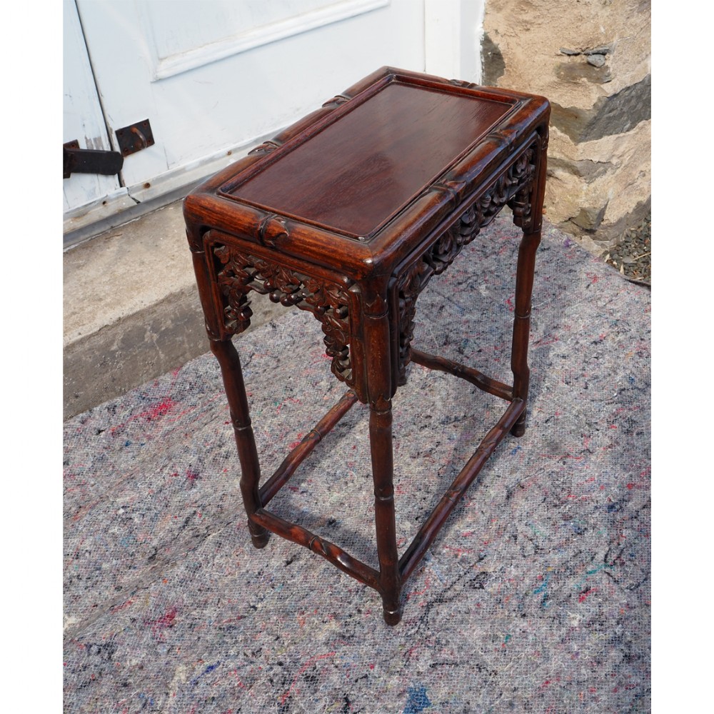 GOOD 19th CENTURY CHINESE ROSEWOOD TABLE
