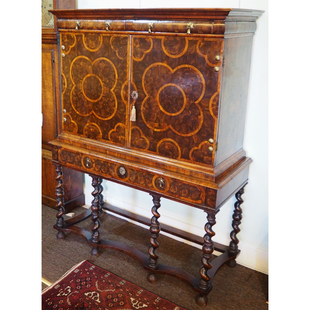FINE 17th CENTURY OYSTER CABINET ON STAND