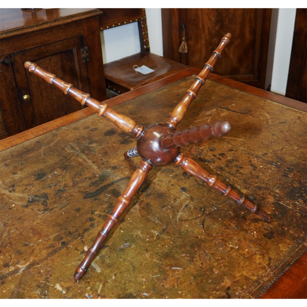 GEORGIAN WALNUT 