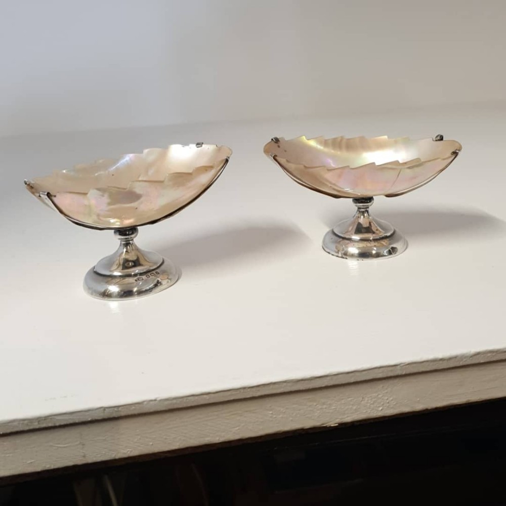 UNUSUAL PAIR EDWARDIAN SILVER SALT CELLARS
