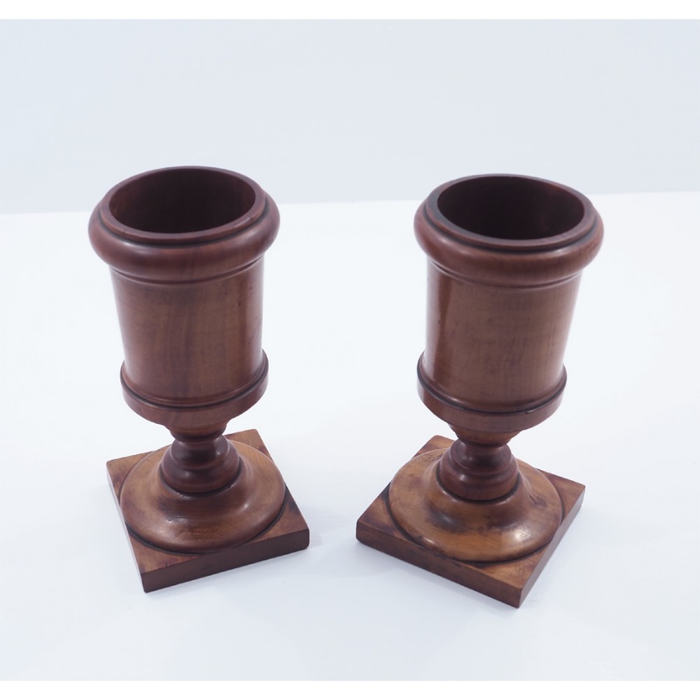 GOOD PAIR OF TURNED FRUITWOOD TREEN GOBLETS