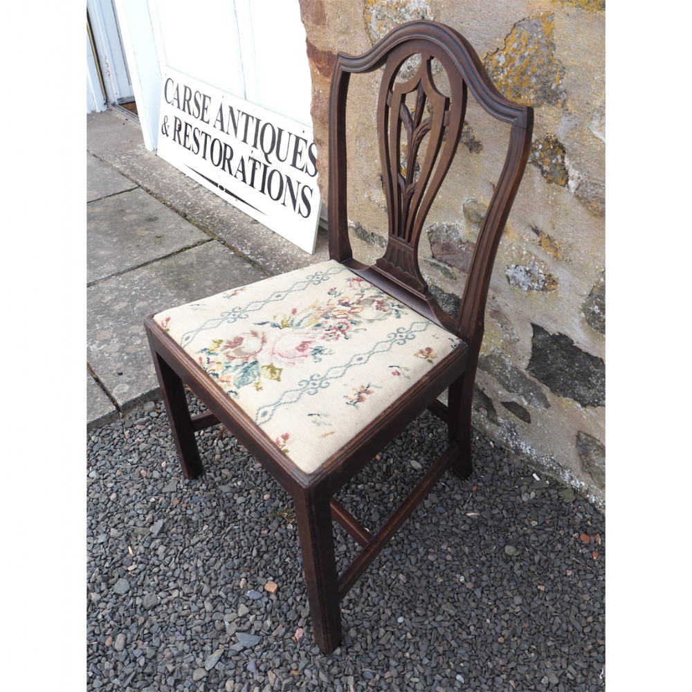 FINE 18th CENTURY HEPPLEWHITE DINING CHAIR