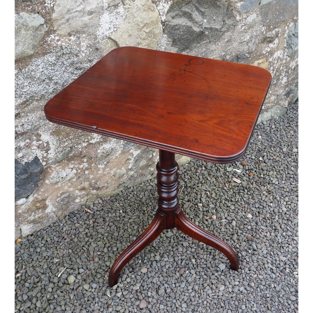 18th CENTURY CUBAN MAHOGANY TRIPOD TABLE
