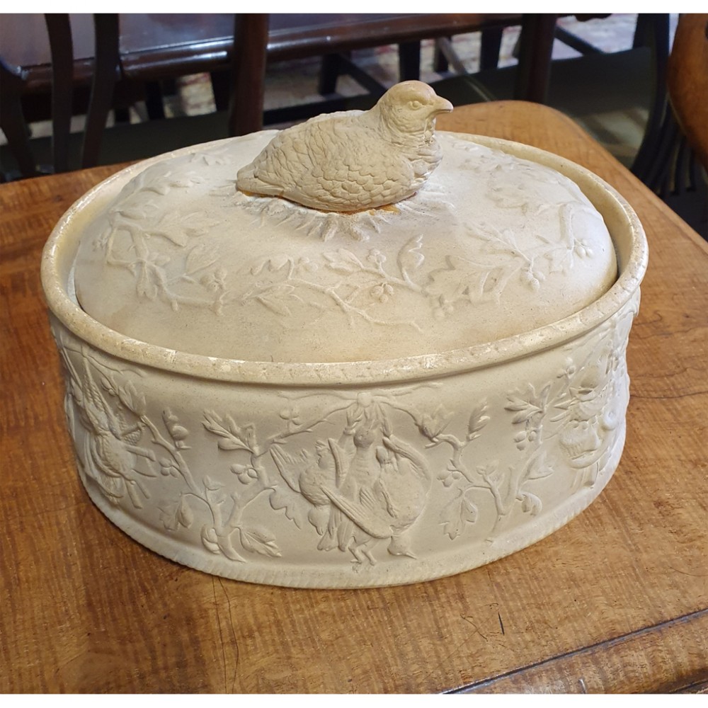 VICTORIAN COPELAND OVAL GAME DISH