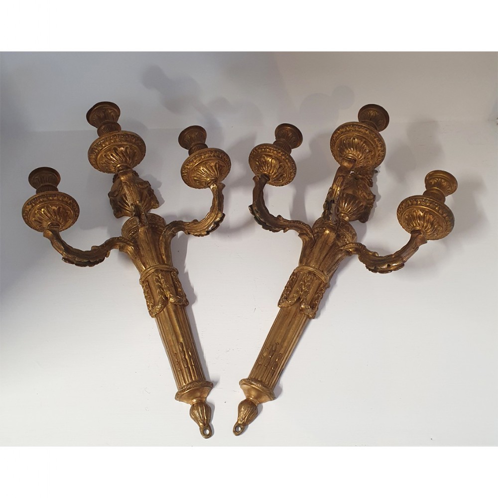 Fine Pair of Gilded Bronze Wall Lights