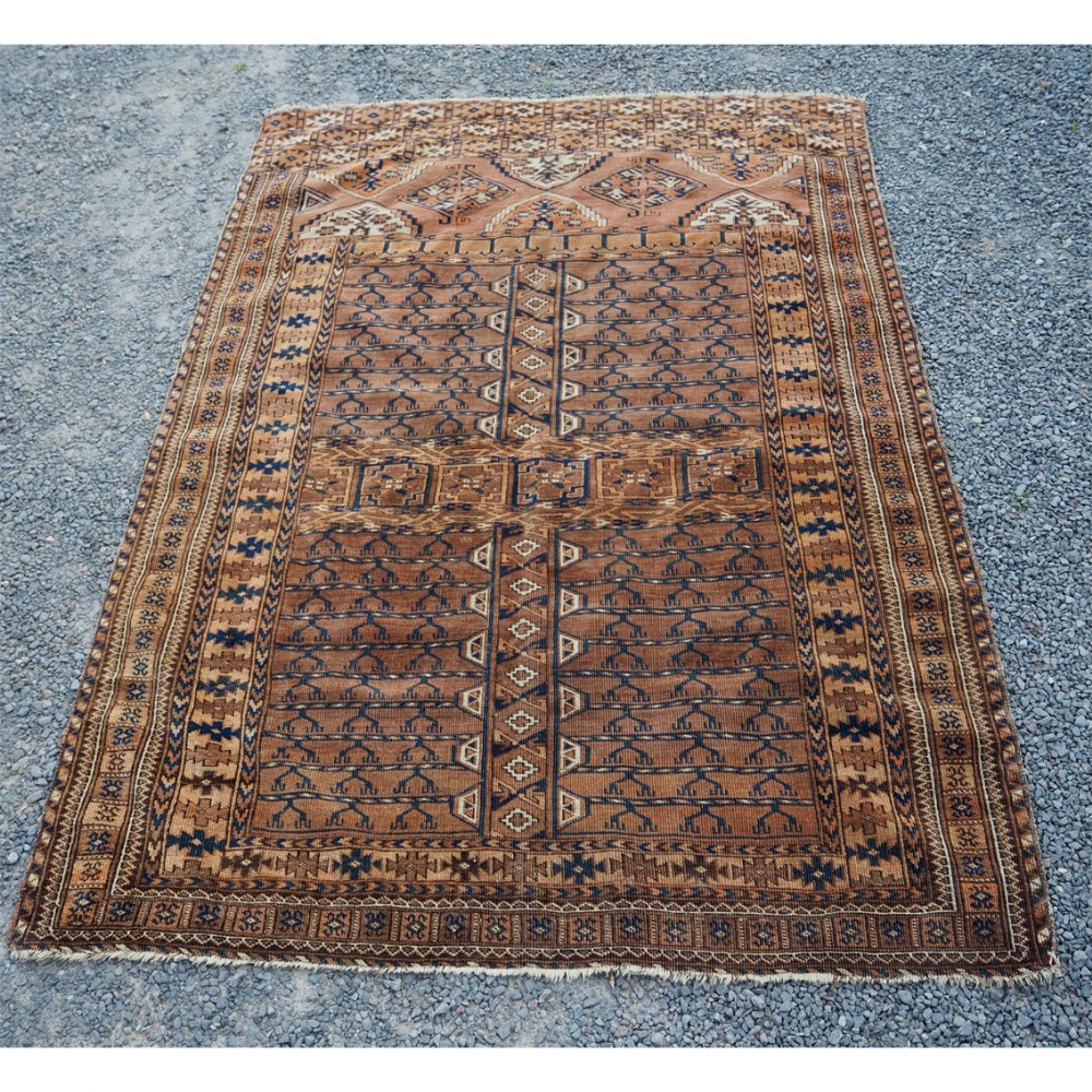 Early Antique Tekke Turkman Ensi Carpet