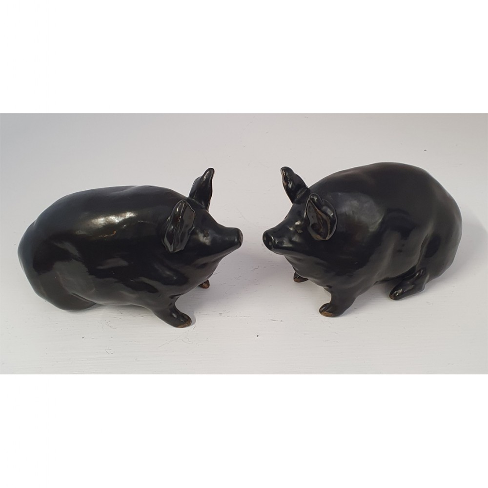 Rare Pair of Scottish Wemyss Black Pigs