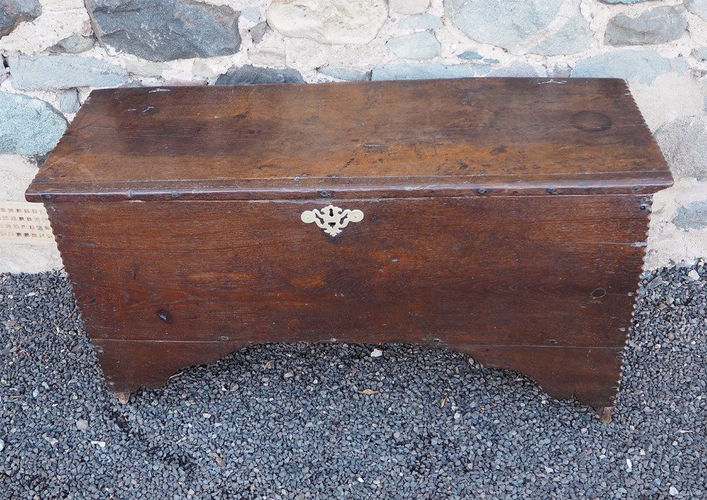 17th Century 6 Plank Oak Coffer Box