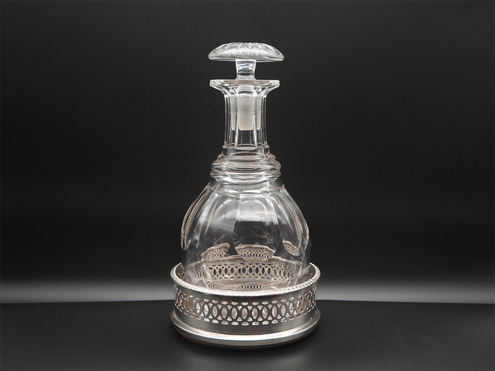 Georgian Cut Glass Decanter With Coaster