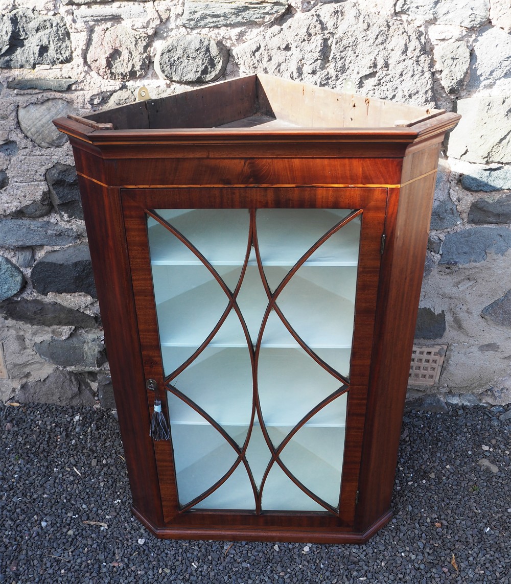 Georgian Scottish Mahogany Corner Cabinet
