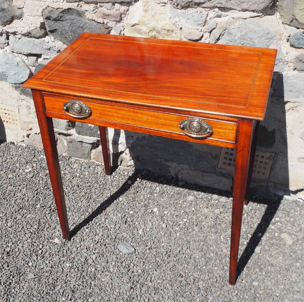 Small Georgian Mahogany Side Table