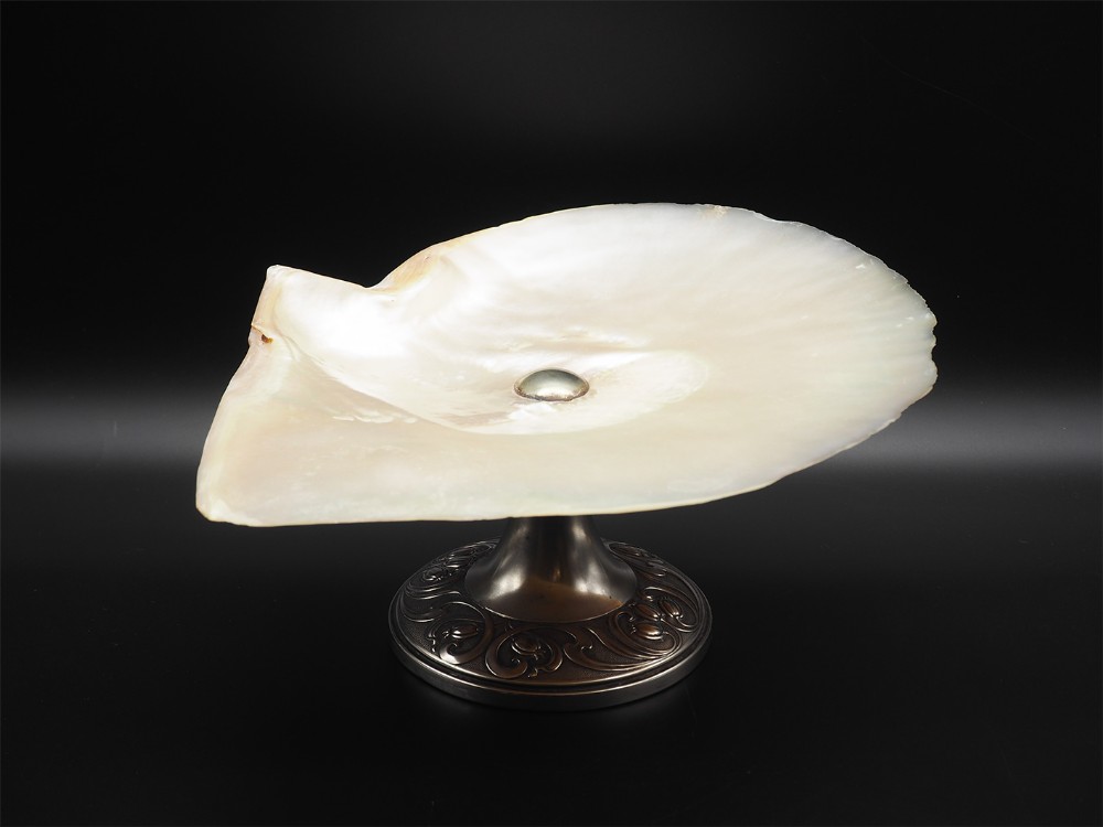 Late Victorian EPNS and Shell Tazza