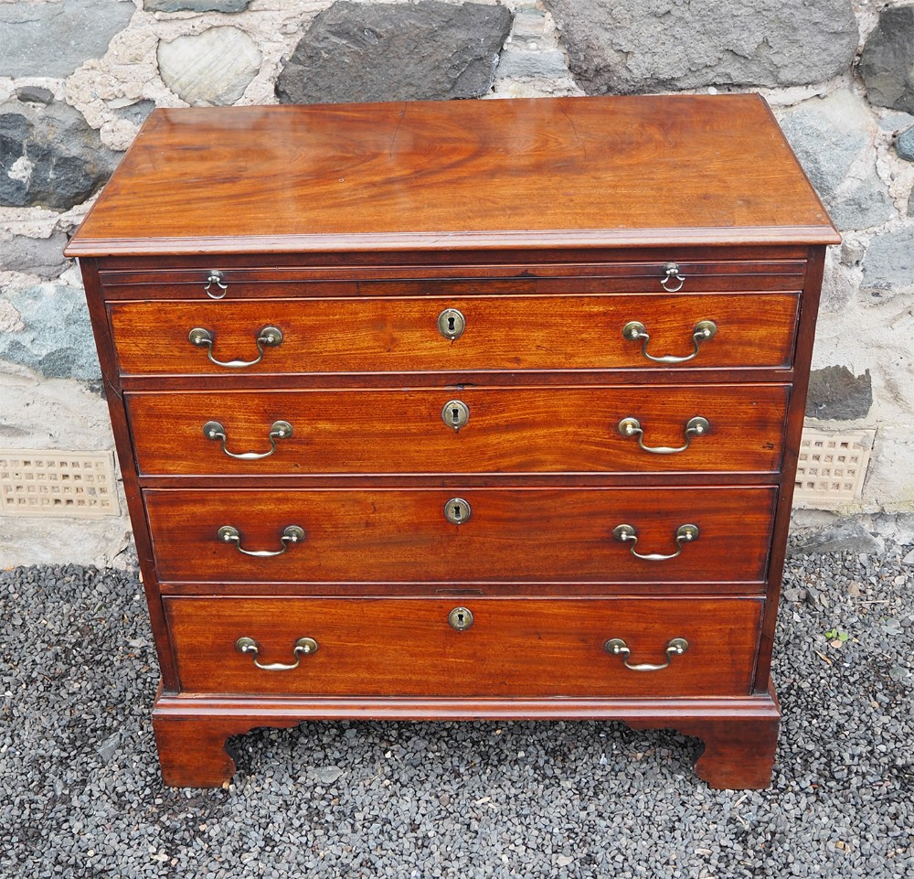 Small George 3rd Mahogany Gents Chest