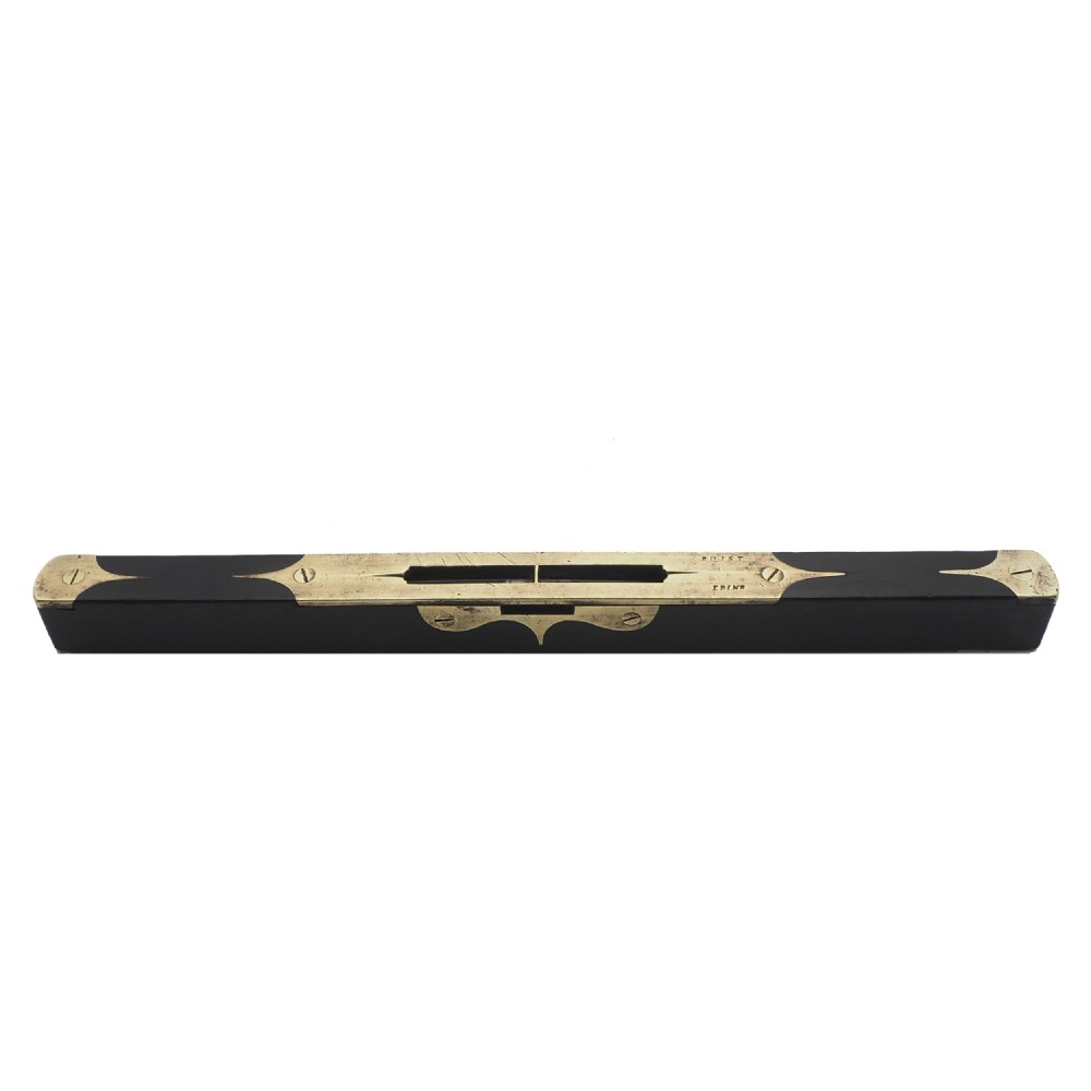 Good Buist of Edinburgh Decorative Ebony Level