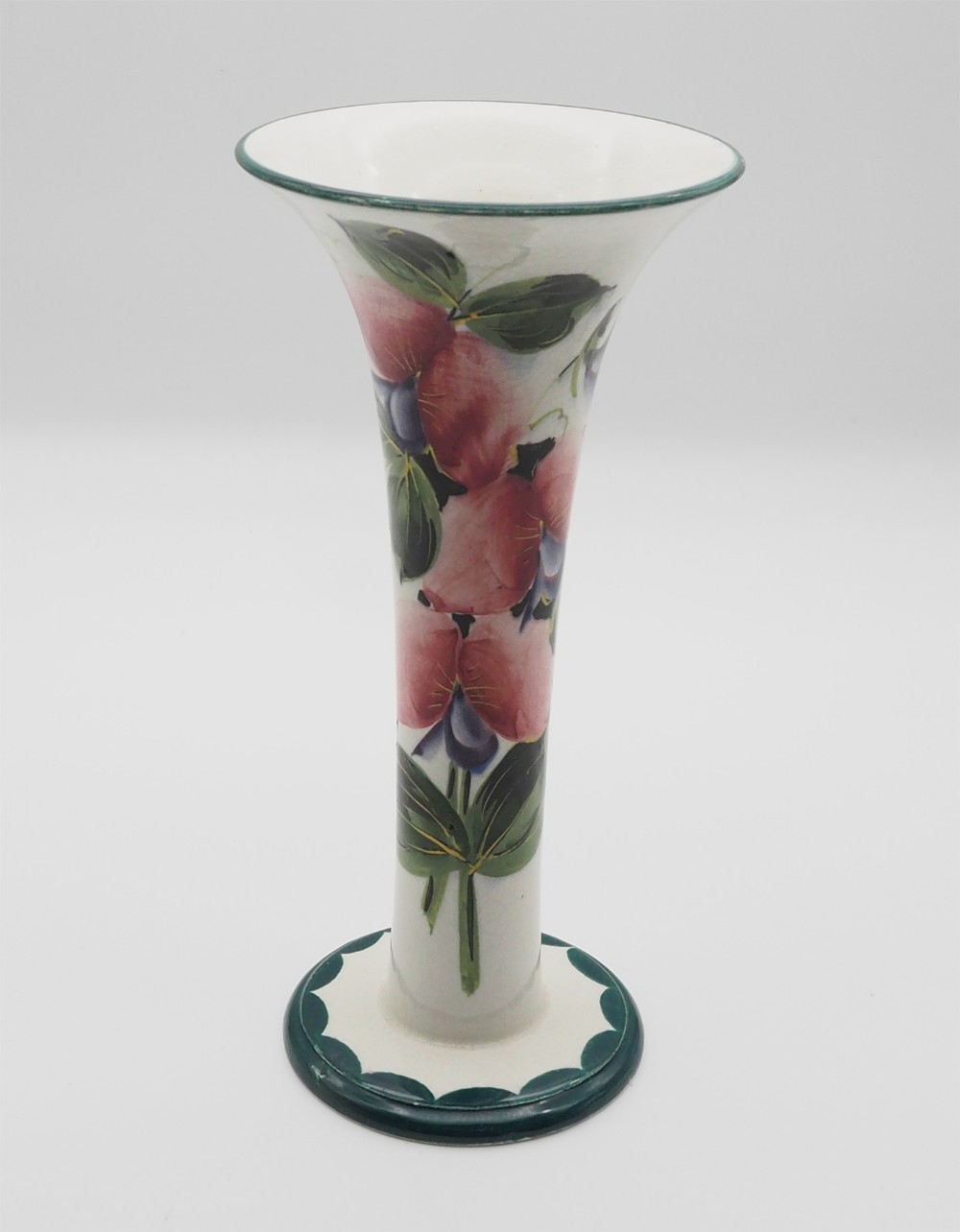 Wemyss Tall Flower Vase in Sweet Peas