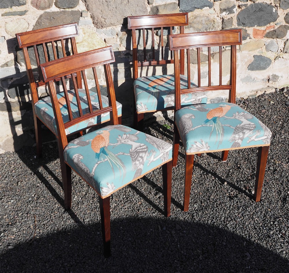 Good Set of 4 Sheraton Dining Chairs