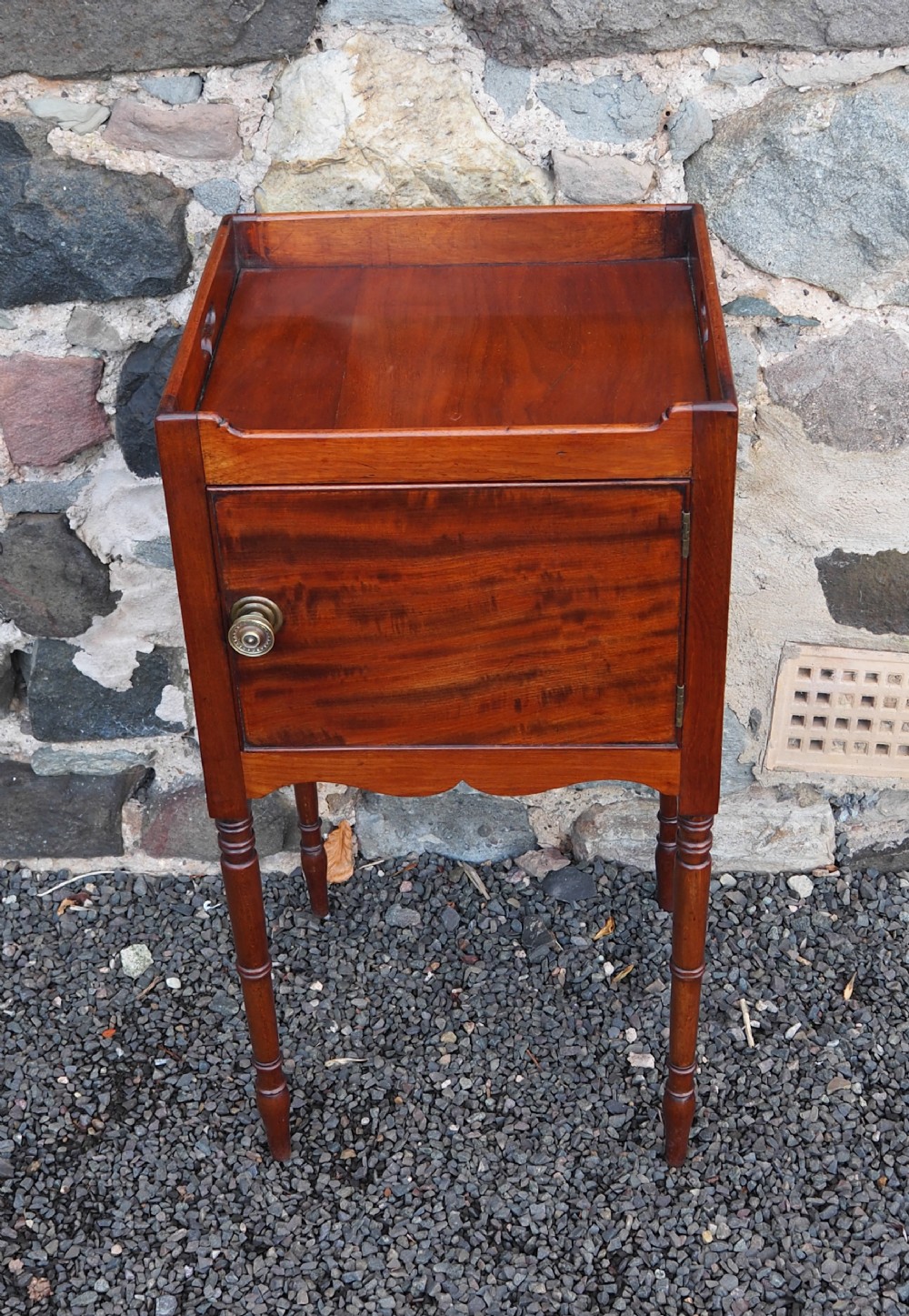Georgian Mahogany Bedside Cabinet