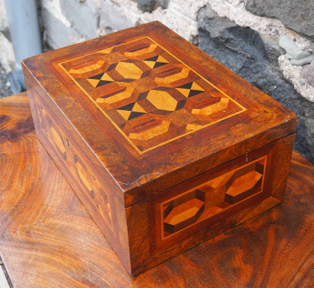 Victorian Inlaid Ladies Jewellery Box