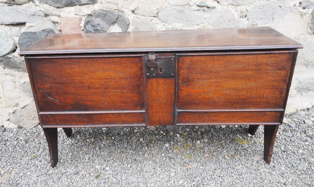 Early Georgian Oak Sword Chest View II