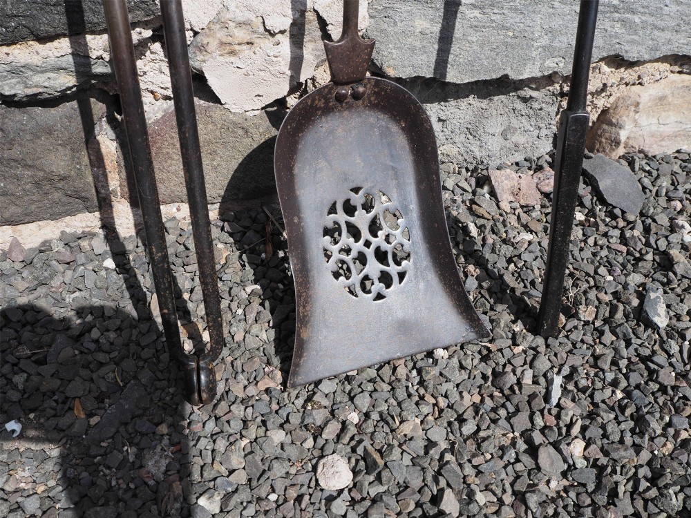Alternate View