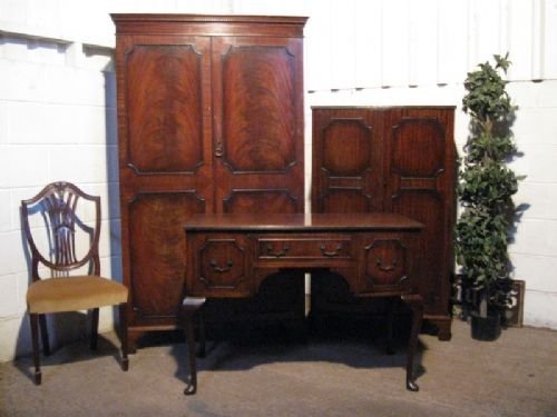 Superb Edwardian Mahogany Chippendale Wardrobe Dressing Table and Tall Boy 3 Piece Bedroom Suite C1900
