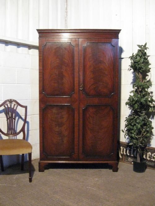 fig 1. SUPERB EDWARDIAN MAHOGANY CHIPPENDALE WARDROBE DRESSING TABLE AND TALL BOY 3 PIECE BEDROOM SUITE C1900