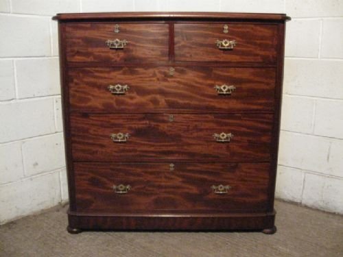 Antique Victorian Flamed Mahogany Chest of Drawers C1880