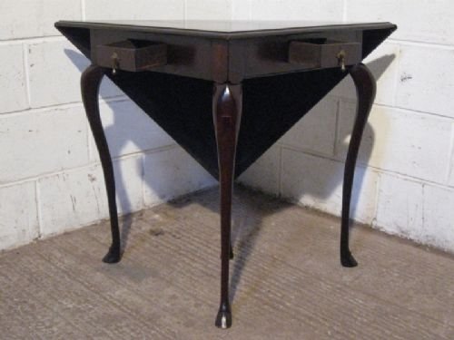 fig 1. UNUSUAL ANTIQUE GEORGIAN MAHOGANY CORNER DROP LEAF TABLE WITH HOOF FOOT. C1780