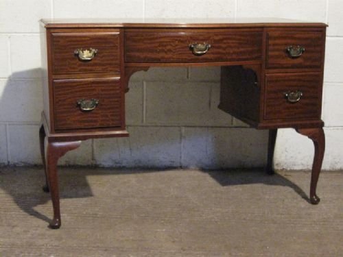 fig 4. ANTIQUE EDWARDIAN MAHOGANY SERPENTINE WARDROBE TALLBOY & DRESSING TABLE BEDROOM SUITE C1910