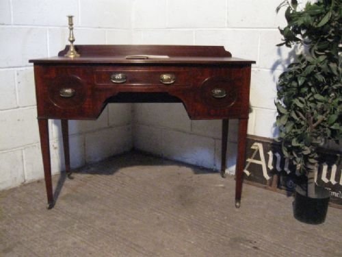Qulaity Antique Edwardian Mahogany Bow Front Writing Desk C1900