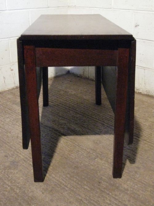 fig 1. ANTIQUE GEORGIAN OAK PLANK TOP GATE LEG TABLE C1780