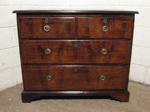 fig 1. ANTIQUE EARLY GEORGIAN WALNUT CHEST OF DRAWERS C1720