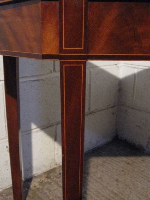 fig 1. STUNNING ANTIQUE REGENCY MAHOGANY HEXAGONAL INLAID FOLD OVER TEA SIDE TABLE C1800
