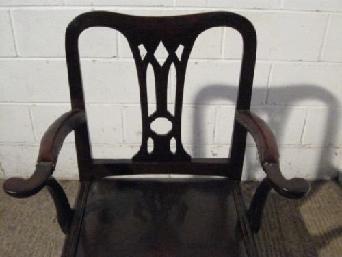 fig 1. LARGE ANTIQUE EARLY GEORGIAN COUNTRY OAK JOINED ELBOW CHAIR C1730 WDB3993/1.11