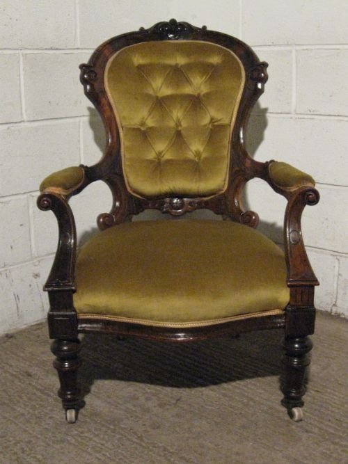 fig 1. SUPERB ANTIQUE VICTORIAN WALNUT SPOON BACK SALON ARMCHAIR C1880