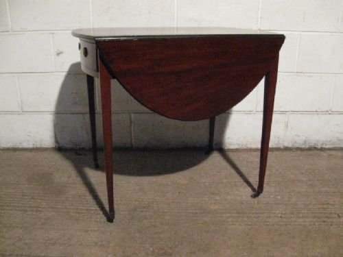 fig 1. ANTIQUE REGENCY MAHOGANY DROP LEAF PEMBROKE TABLE C1800 WDB140/20.11